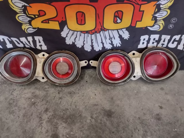1973 Chevelle Tail Lights Nice Lh Rh 73 Tail Light Housing Assembly Nice Pair