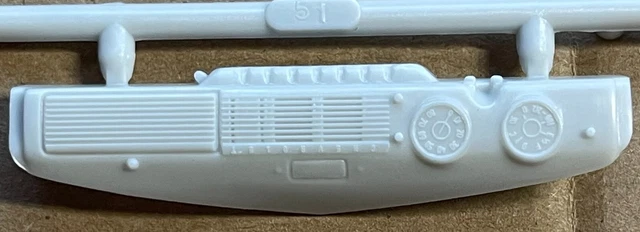 AMT 50 VNTGE chevrolet 3100 pickup scale 1/25 ( heater ) no box