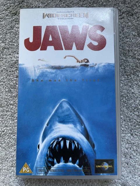 Jaws Pg JAWS ORIGINAL WIDESCREEN Version (1975 PG) Spielberg VHS Video Tape £7. ...
