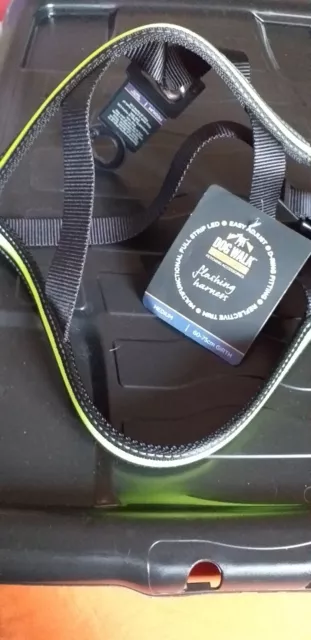 BNWT Pets At Home Flashing Dog Harness D Ring Medium 60-75cm