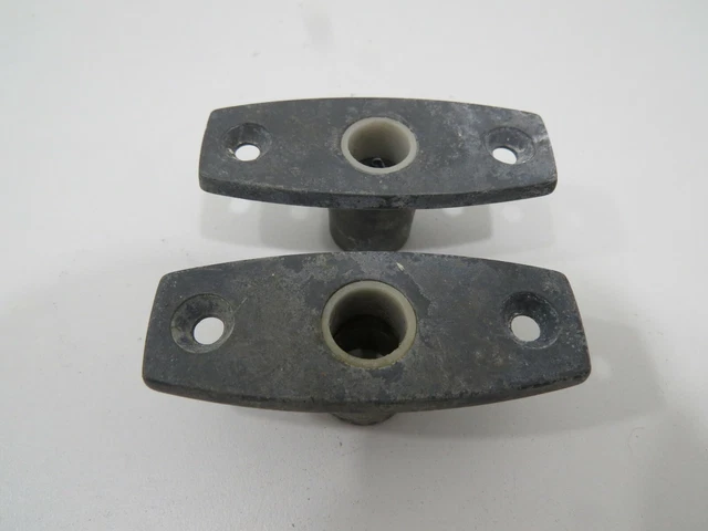 Pair Perko Galvanized Cast Iron Oar Lock Mounts Row Boat (C2.5A264A)