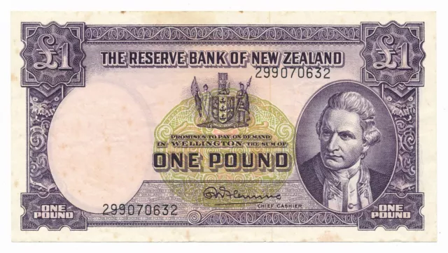 New Zealand NZ One Pound R. N. Fleming w/security thread P. 159d Crisp VF+ Note