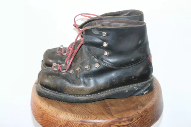 Chaussures de Montagne SKI ? ancienne  - Taille 39 ,Cuir randonnée Ouragan