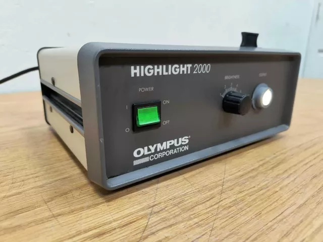 Olympus Highlight 2000 Fiber Optic Light Source for Microscopes