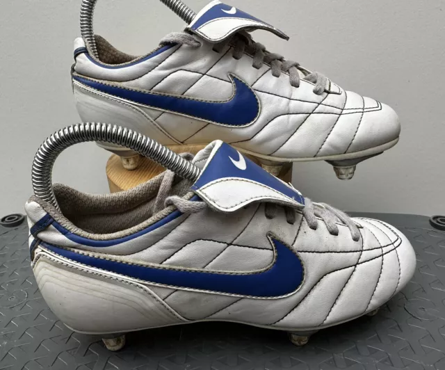 RARE NIKE TIEMPO Natural Retro Fg 2006 White Boys Youth Football