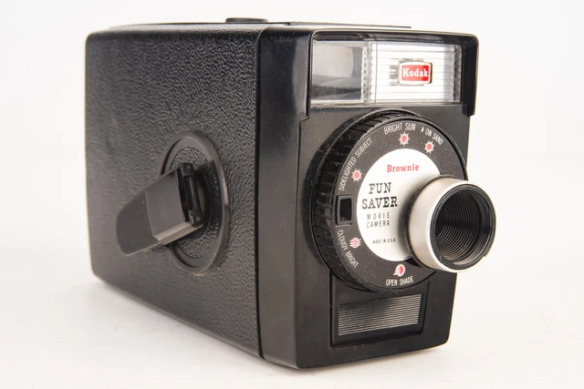 Kodak Brownie Fun Saver 8mm Cine Film Motion Picture Camera WORKS V20