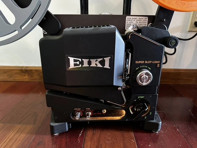 Eiki super slot projector