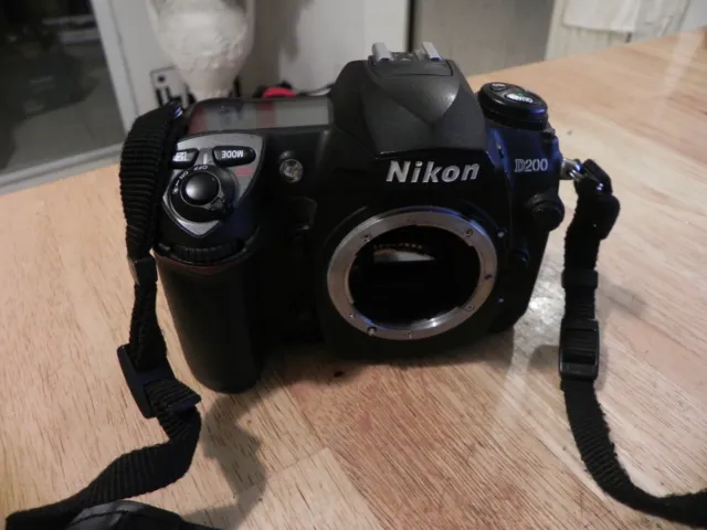 Nikon D200 10.2MP Digital SLR Camera Body Only.