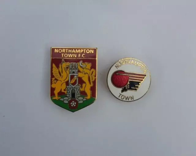 LOT 2x VTG 1990s NORTHAMPTON TOWN F.C. FOOTBALL BADGES