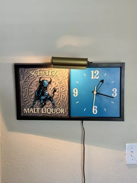 Schlitz Beer Lighted working Clock Sign Bull Schlitz Beer Lighted working Clock Sign Bull