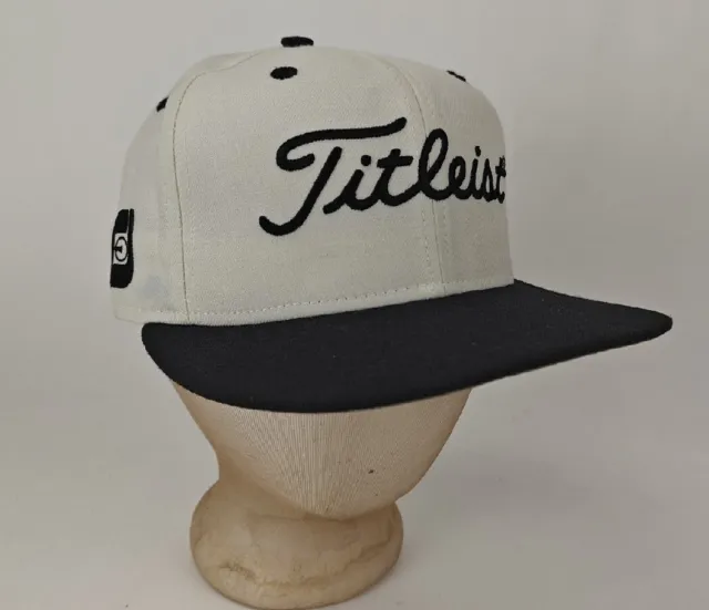 Vintage Titleist Golf USA Made Black & White Fitted 7 1/4  Hat