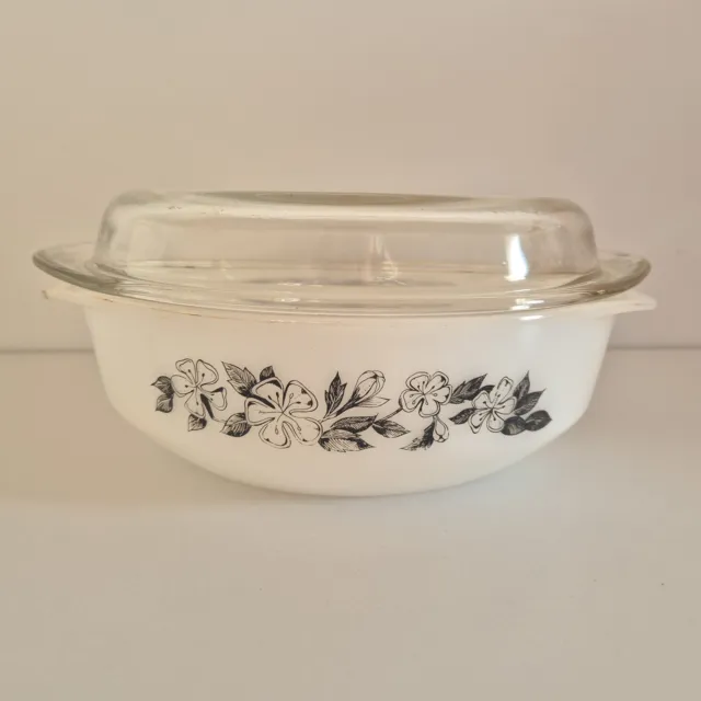 Vintage Agee Crown Pyrex Australia Tiki Flower Casserole Dish Black And White