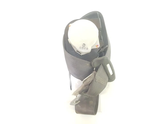 MR792398 ceinture centrale arriereriere MITSUBISHI MONTERO SPORT I 1831298
