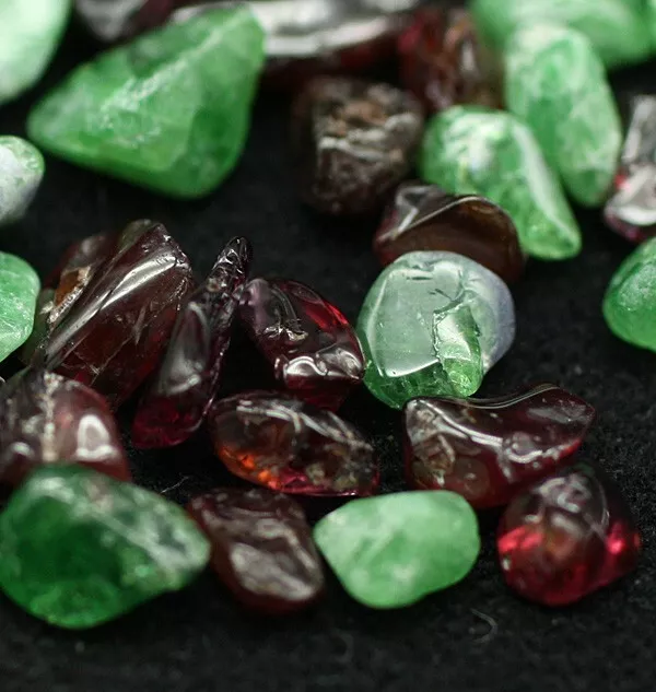 Bags of gem mixed red-green Garnet polished nuggets- Mineral Specimens/Gemstones 2