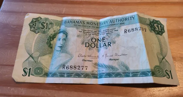 1968 Bahamas Monetary Authority One Dollar Banknote with Queen Elizabeth II