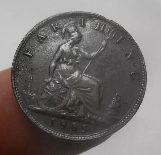 1885 Victorian Farthing (2)