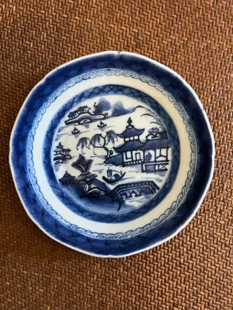 Antique Chinese Export Blue & White Porcelain Plate Qing Dynasty