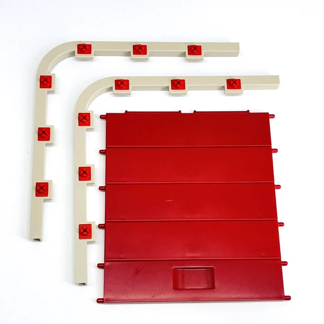 PLAYMOBIL GHOSTBUSTERS FIREHOUSE Parts Garage Door And Rail Guide