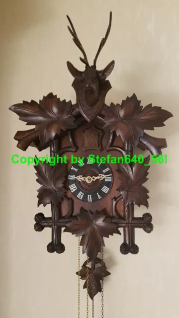 Kuckucksuhr Schwarzwald Wanduhr Pendeluhr antike alte Uhr