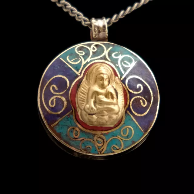 Anhänger Buddhistisch Amulett Türkis Blau Gold Messing Rund Rot Buddha Geschenk