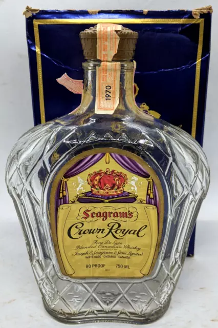 1970 VINTAGE COLLECTOR BOTTLE OF SEAGRAMS CROWN ROYAL WITH Stamps / BOX.  EMPTY!