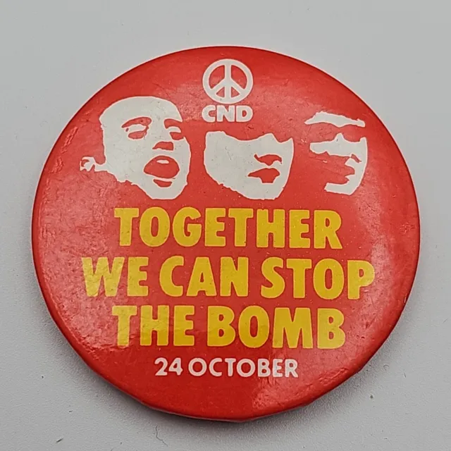 Campaign Nuclear Disarmament 1974 Peace Rally Protest Pacifist Anti War CND 44mm