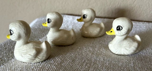 Vintage Lot of 4 Ducklings Ducks White Ceramic Hand Painted Figurines 2"