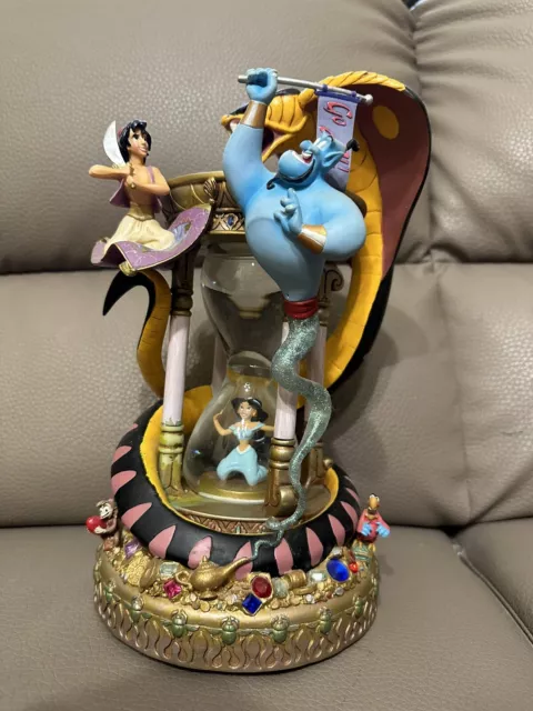 Disney Snowglobe Aladdin Hourglass