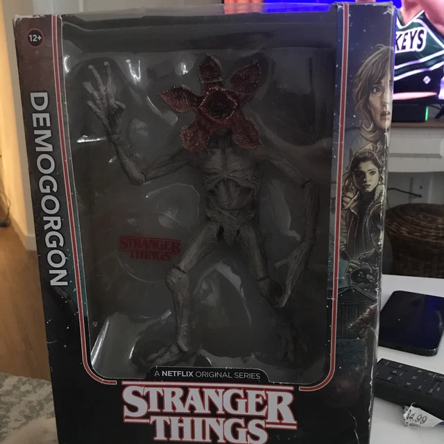 MCFARLANE TOYS STRANGER Things Action Figure 10in. EUR 45,50