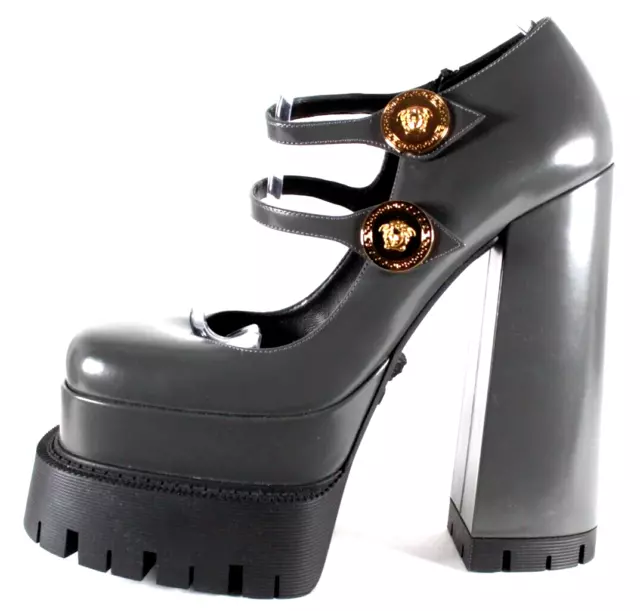 VERSACE $1,575 Gray Patent Leather MEDUSA AEVITAS Platform Mary Jane Pumps 41