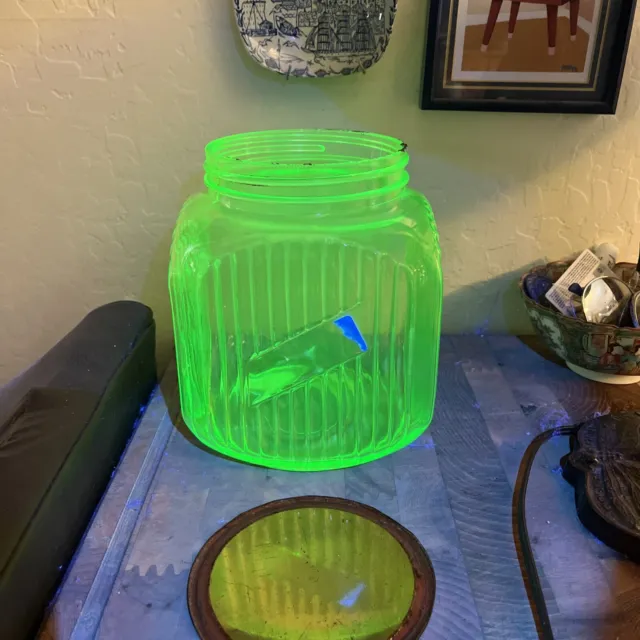 Vintage 1930's Hoosier Cookie Jar Ribbed Green Depression Glass Canister  Lid