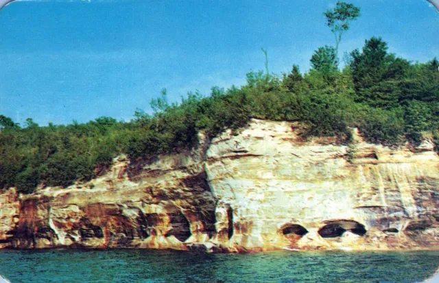 Pictured Rocks Munising Michigan Upper Peninsula Posted Vintage Chrome Post Card