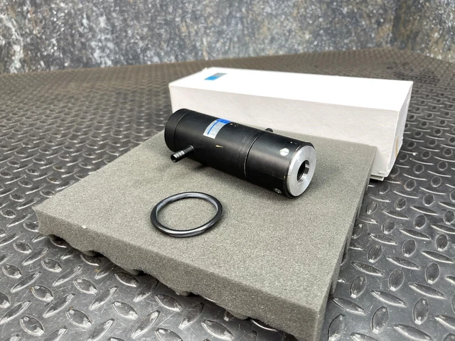 Hamamatsu L1314 Water Cooled Type Deuterium Lamp