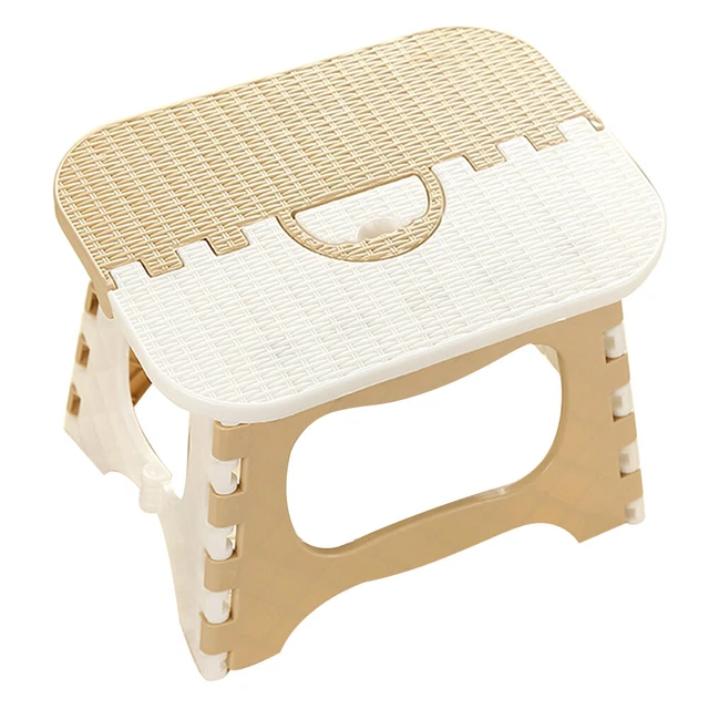 Compact Foldable Stool Plastic Folding Step Stool 10.11 * 7.67