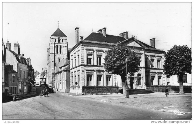 58 COSNE SUR LOIRE - l'hôtel de ville