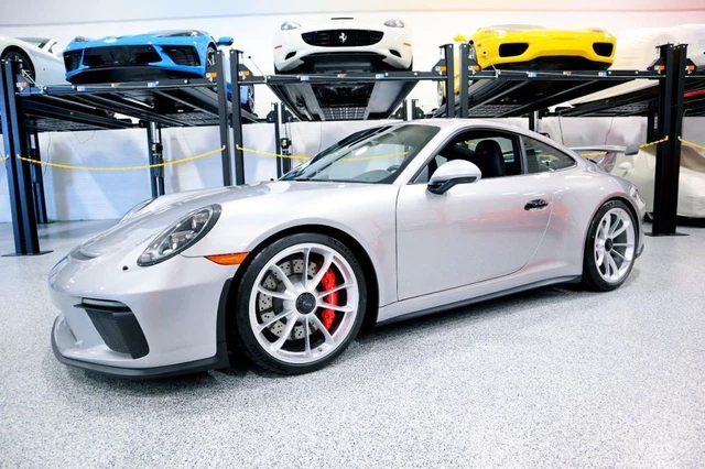 2018 Porsche 911 GT3 MANUAL * ONLY 4K MILES...6sp MANUAL!