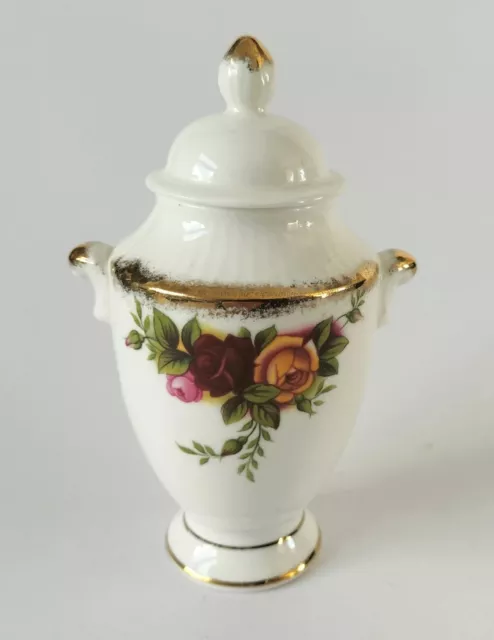 Royal Albert Alt Land Rosen mit Deckel Urne Vase