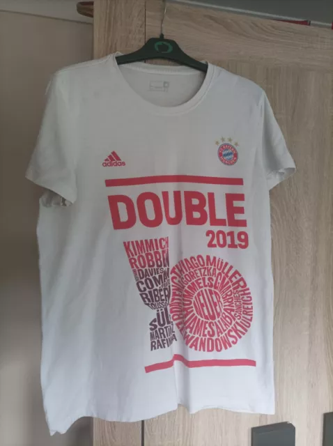 Bayern Munich T-Shirt Mens Large Bayern Munich 2019