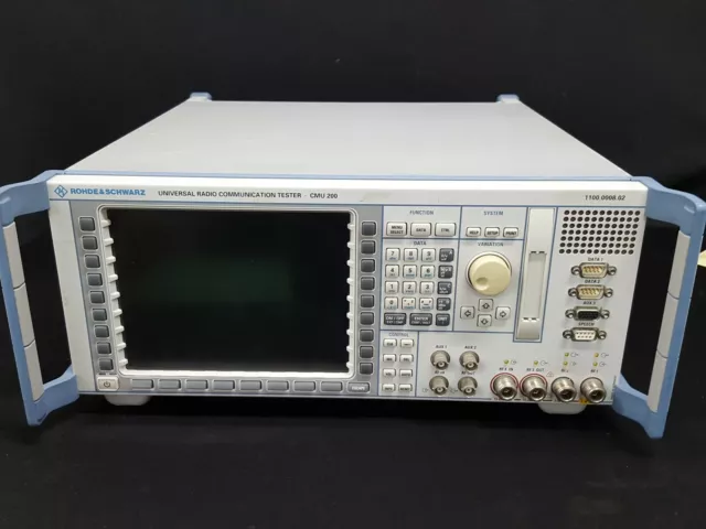 R&S CMU200: Universal Radio Communications Tester (105221)