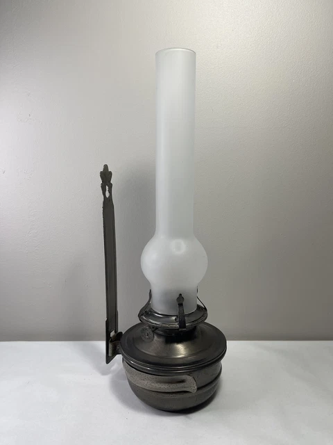 Lampe à Pétrole Vintage 24cm - Lanterne Rétro En Fer Forgé Pour Déco Maison, Camping Et Randonnée