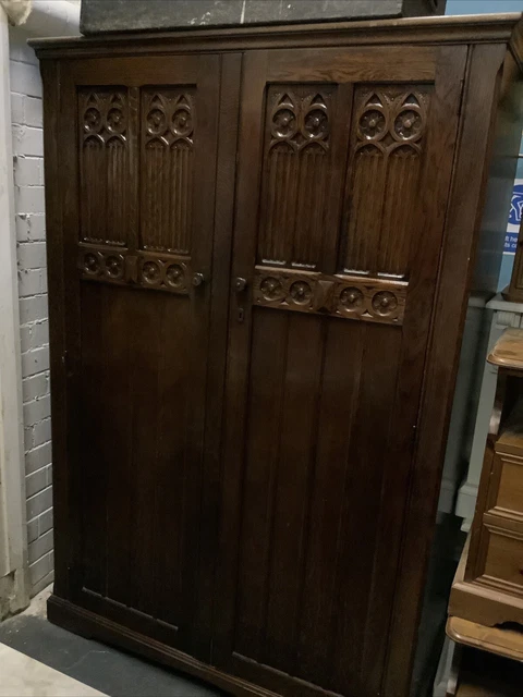 Large Old Antique Oak Old Charm Mens Wardrobe With Original Key 2