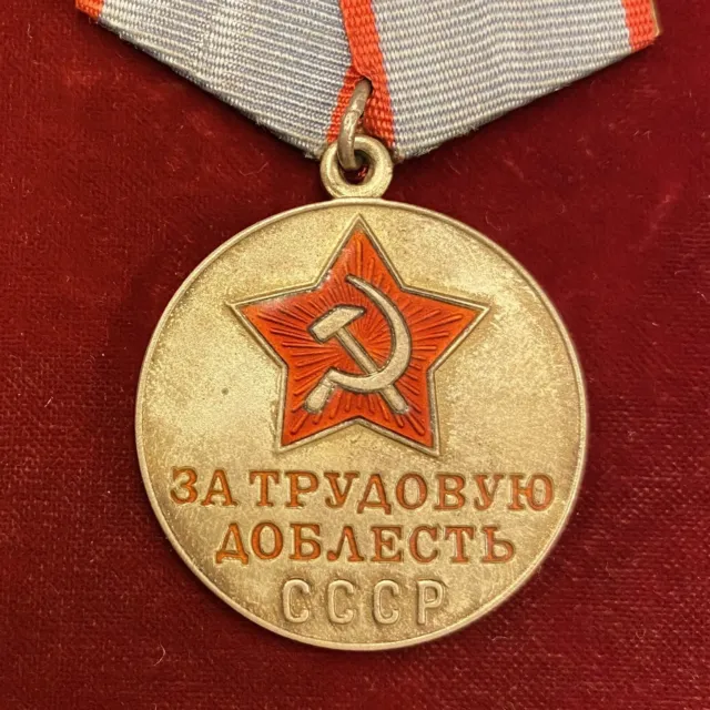 3162 - Medaglia "Al merito del lavoro - Unione Sovietica"