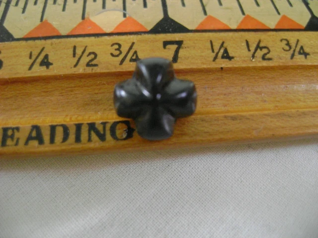 Set of 5 Diminutive Maltese Cross-shaped shank buttons