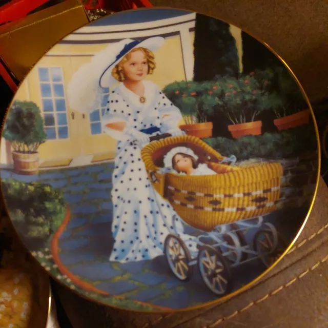 Vintage Shirley Temple "Bright Eyes" Danbury Mint Decorative Plate
