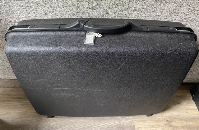 Large Samsonite Black Hard Shell Suitcase Travel Case- With Keys- 2 Wheels