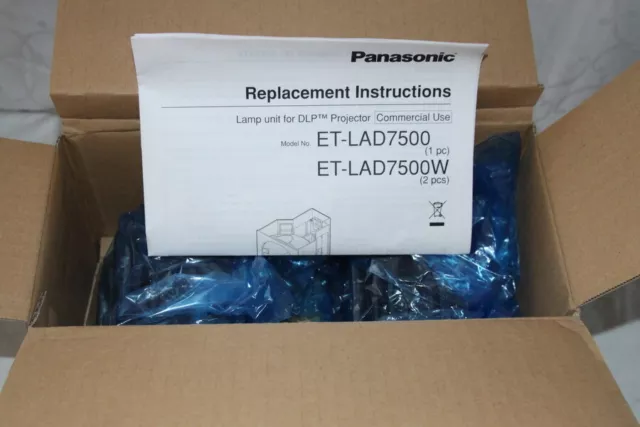 *Panasonic ET-LAD7500W*2xBeamer Lampen lamp bulb 300W UHM PT-D7500 PT-D7600 NEU