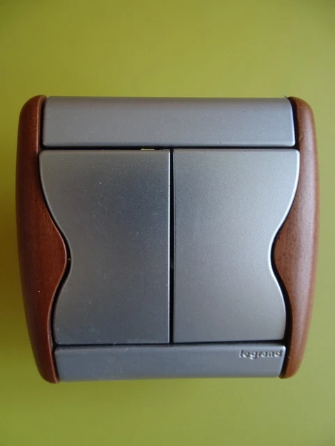 LEGRAND SAGANE 845 42 MANUEL D'INSTALLATION Télécharger le Pdf