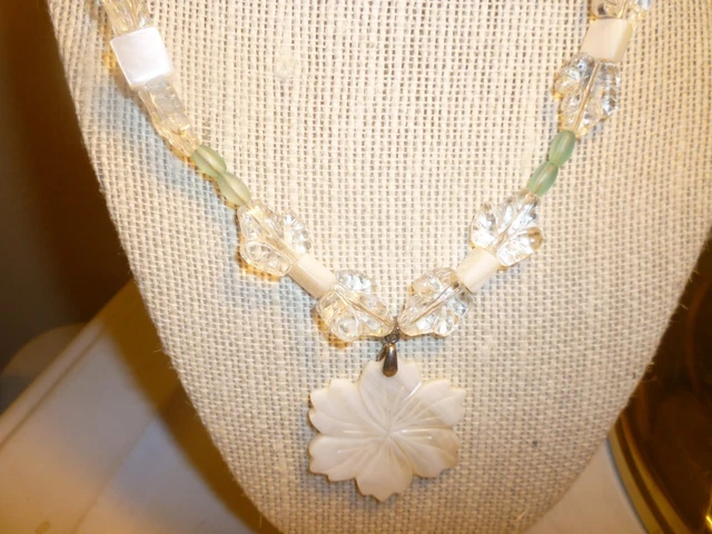 shell flower pendant long necklace with white, green glass and rose quartz beads