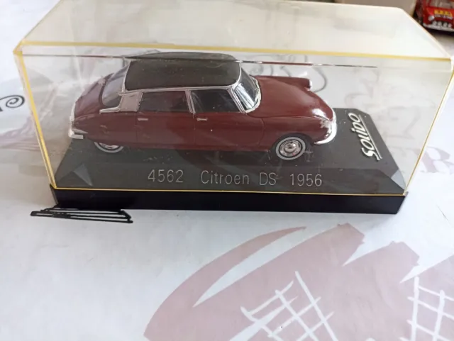 1/43 Solido 4562 Citroën Ds 1956 
