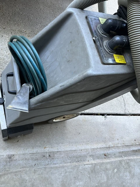Noble Shampooer Extractor